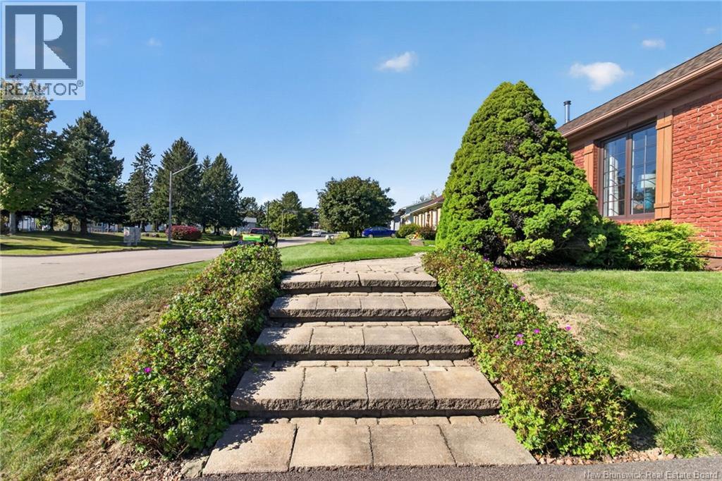 75 Laforge Street - Photo 3