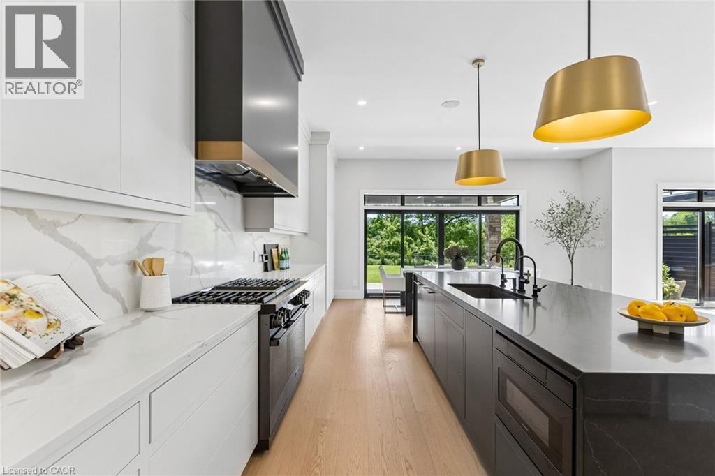 95 PONDCLIFFE Drive