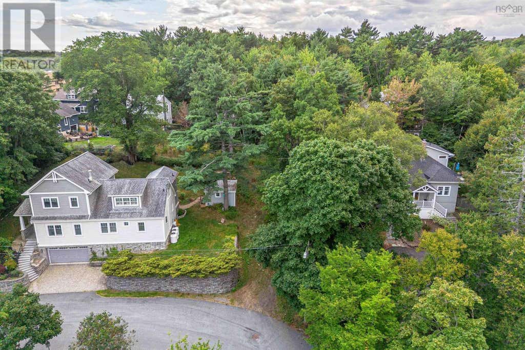 5 CRAIGMORE DRIVE