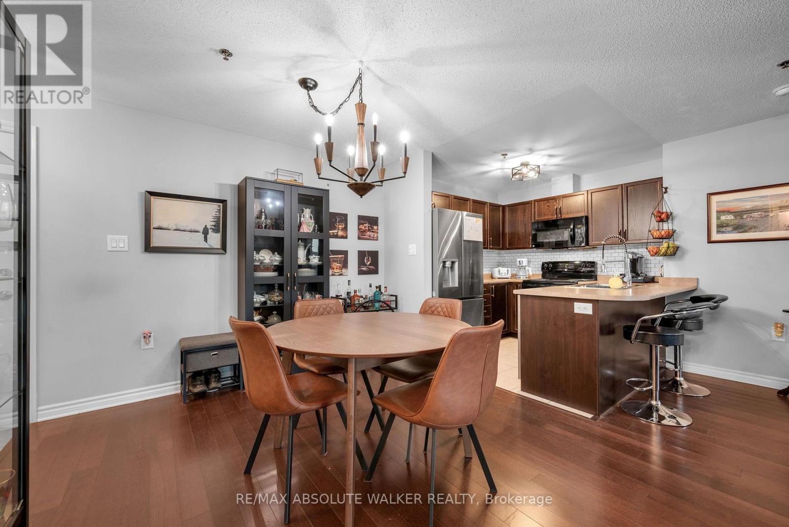 208 - 151 POTTS PRIVATE