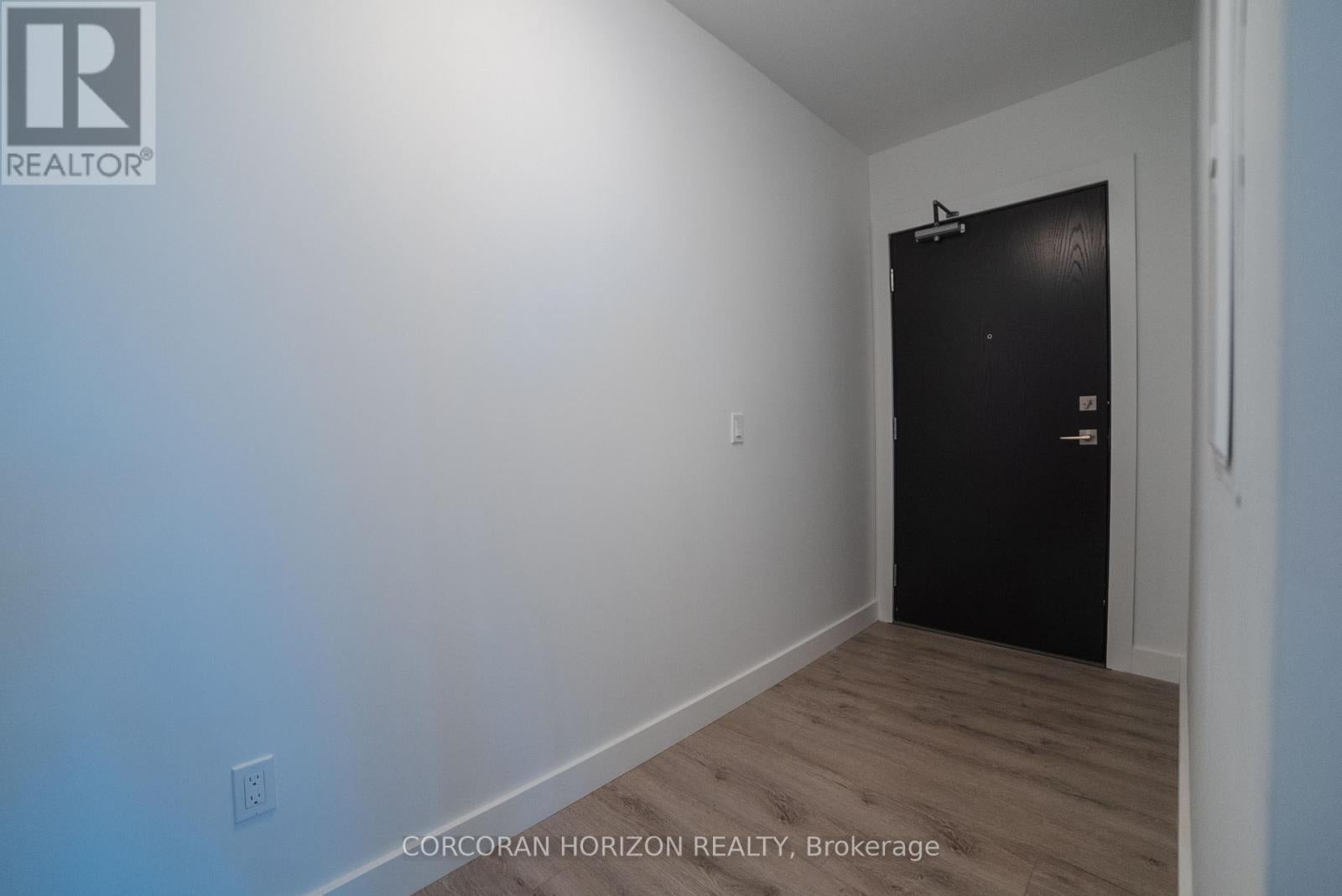 1701 - 15 GLEBE STREET S