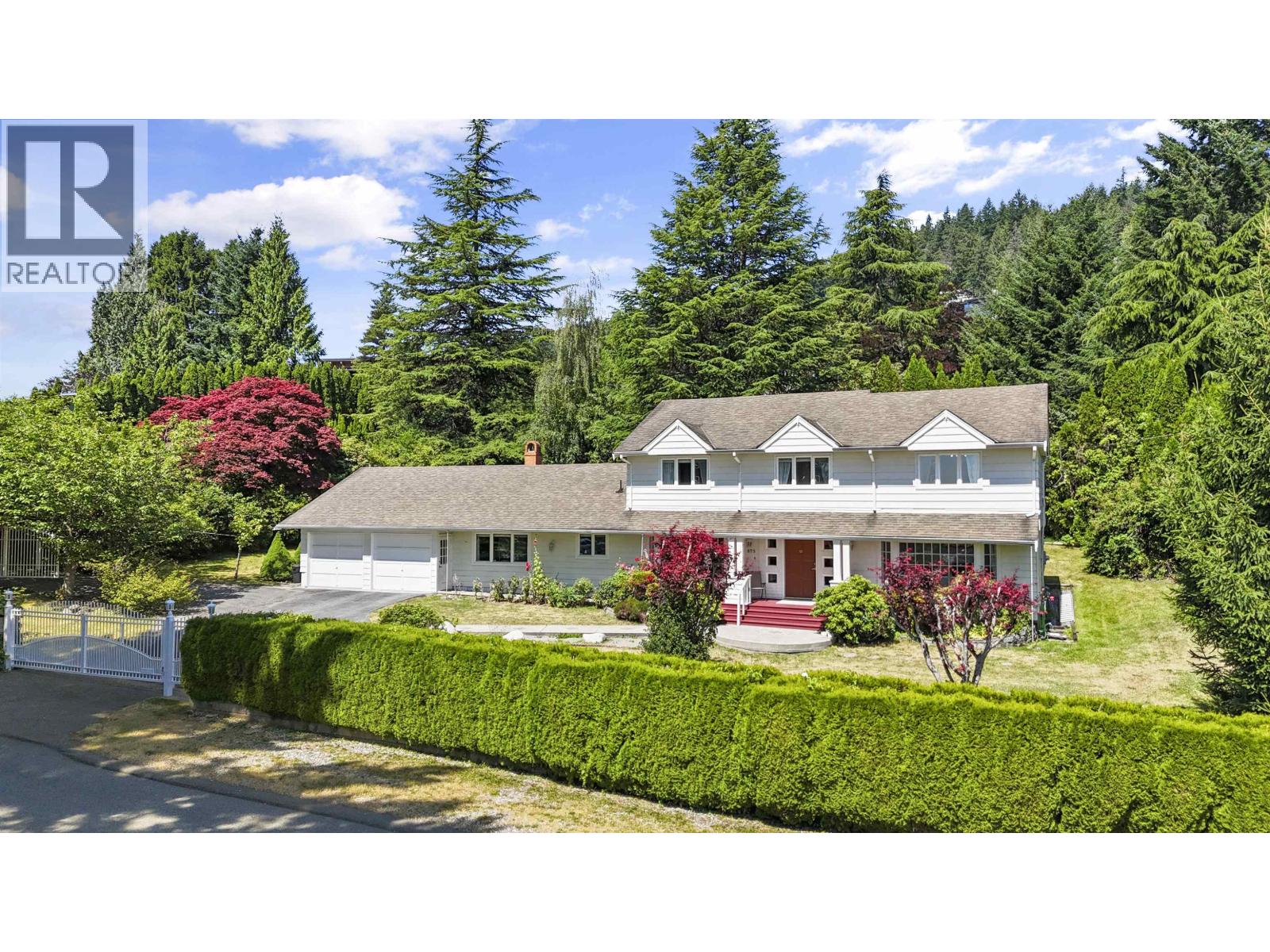 875 GREENWOOD ROAD