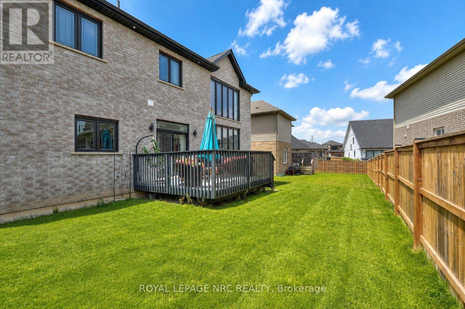 31 BERGENSTEIN CRESCENT