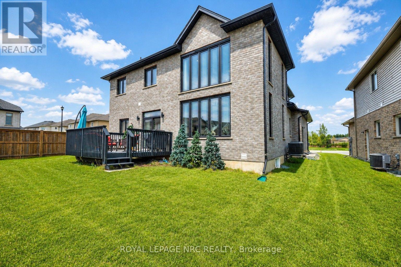 31 BERGENSTEIN CRESCENT