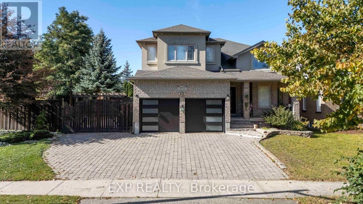 Photo 1 of 50 — 577 WATERTON DRIVE, Waterloo, ON N2V 2K5