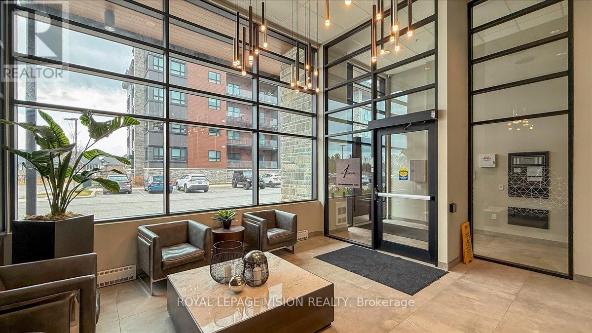 207 - 120 SUMMERSIDES BOULEVARD