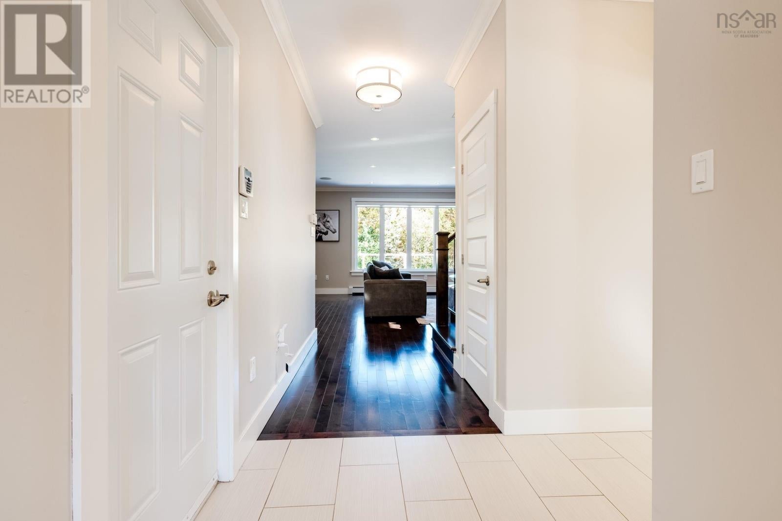 32 Hollyhock Way