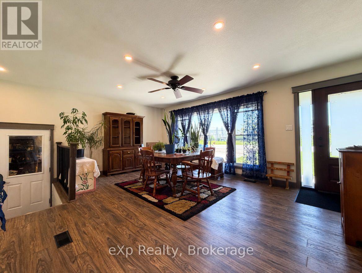 341013 GREY ROAD 28