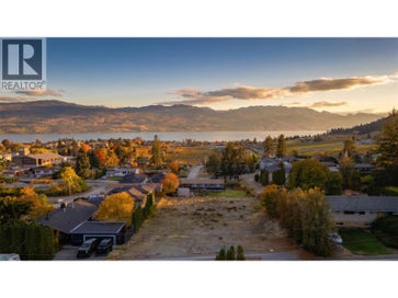 940 Skyline Road West Kelowna BC V1Z 1J7