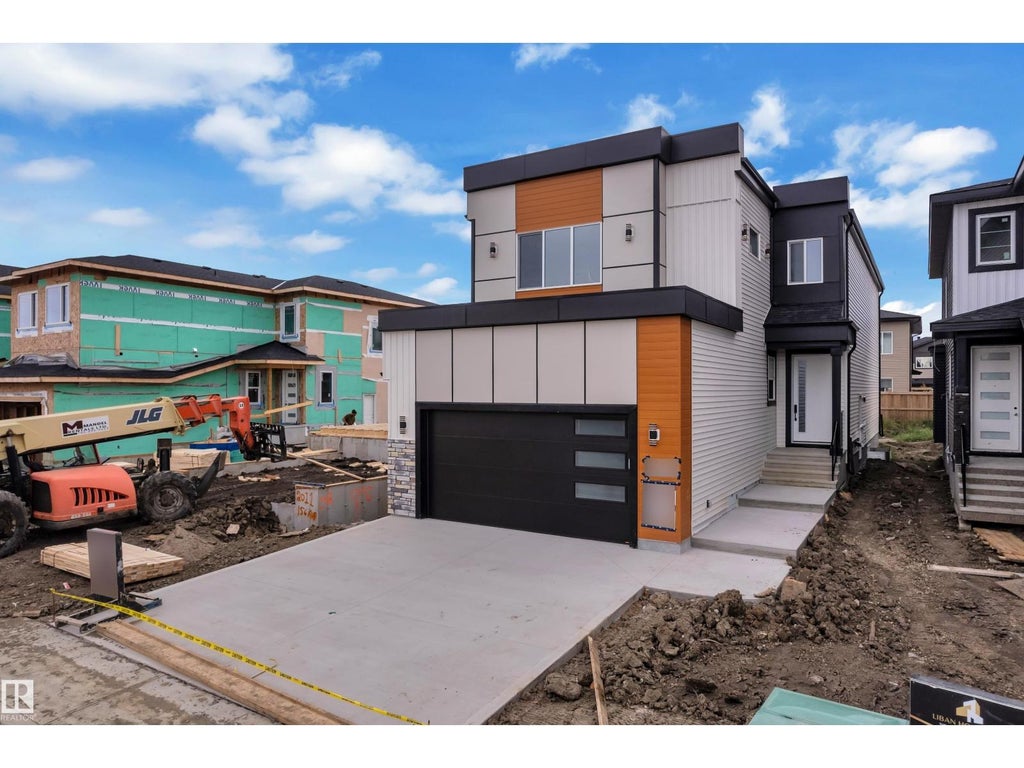 2015 156 AV NW, EDMONTON, AB T5Y 4N3 - Image 563226021.jpeg?d=l