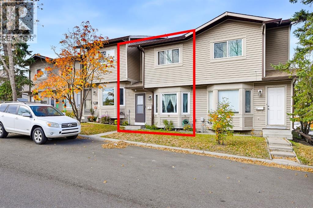 56 Falshire Terrace NE