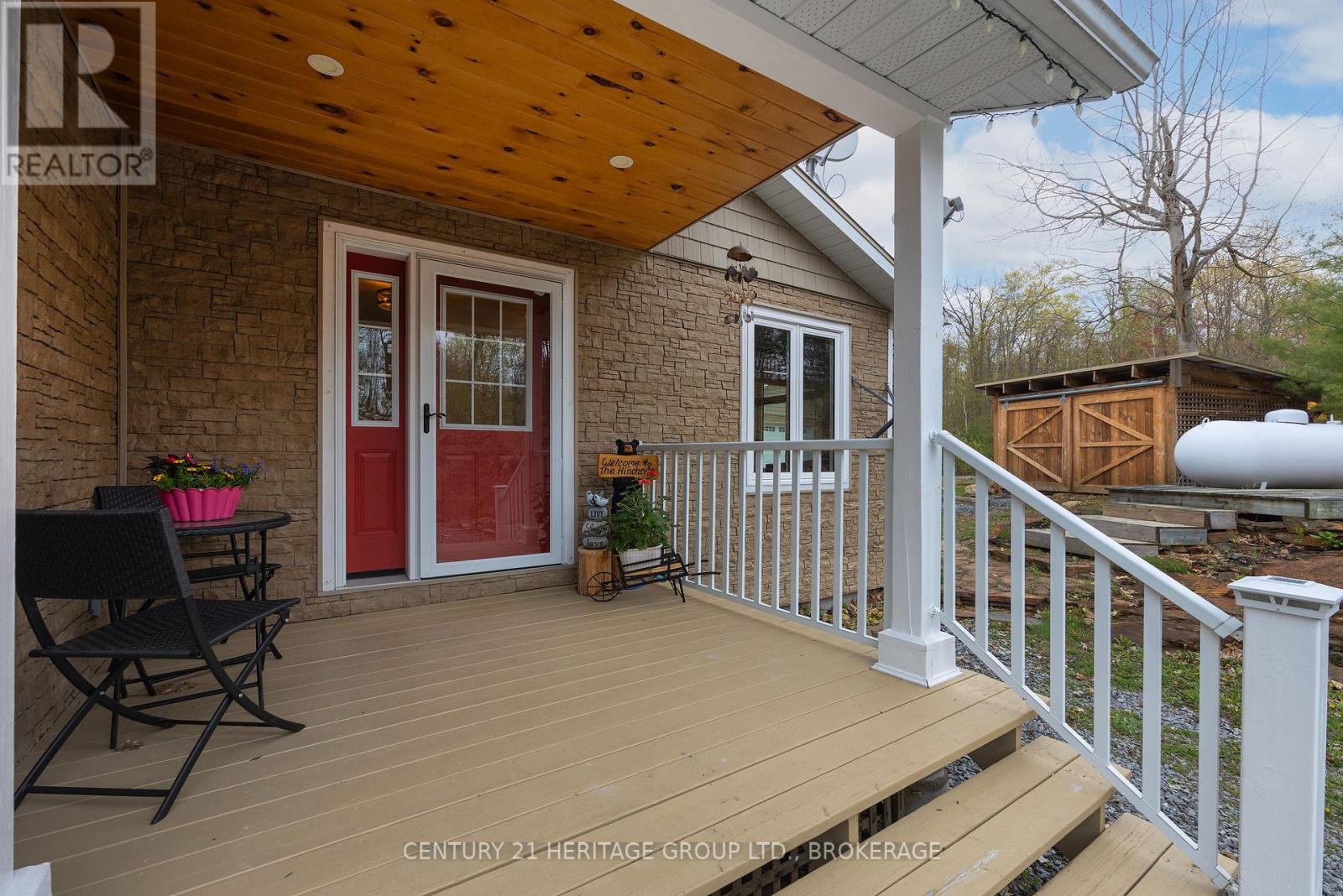 173 CASTLE ROCK LANE