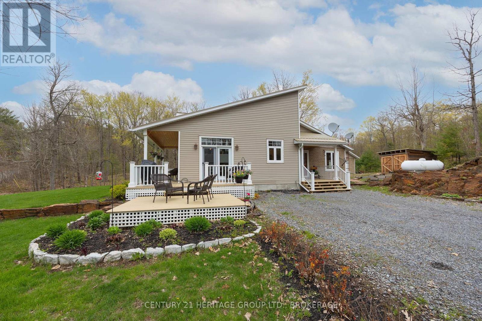 173 CASTLE ROCK LANE