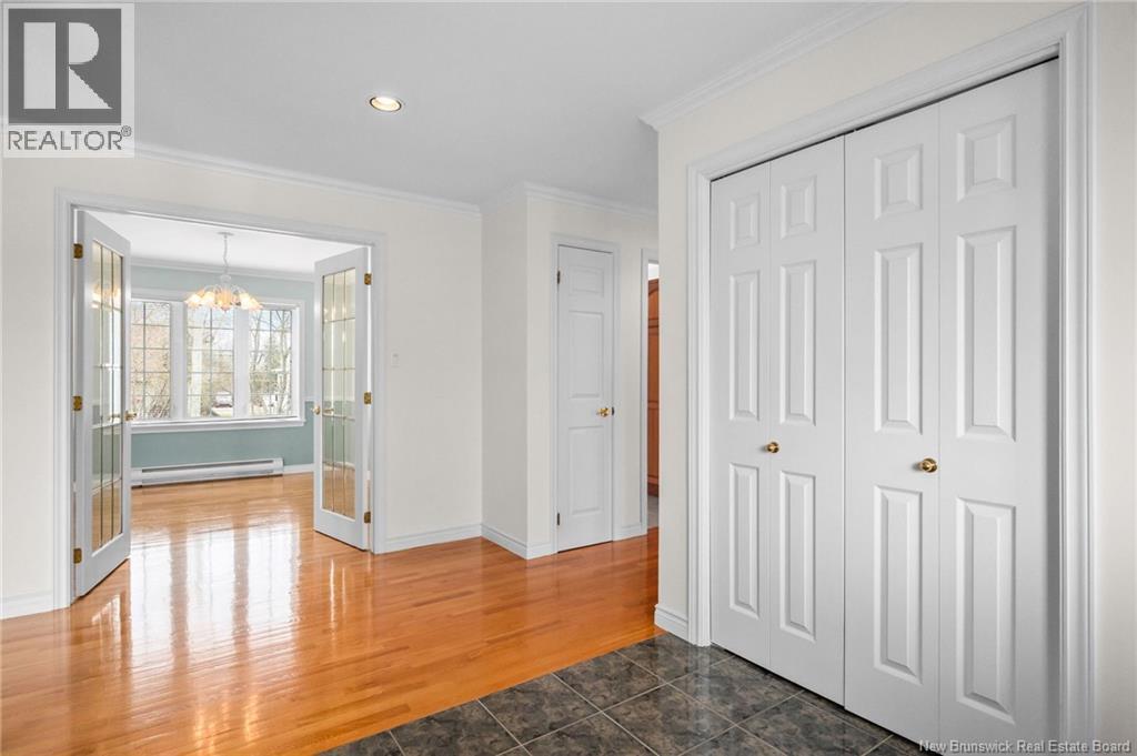 215 Olive Street - Photo 4