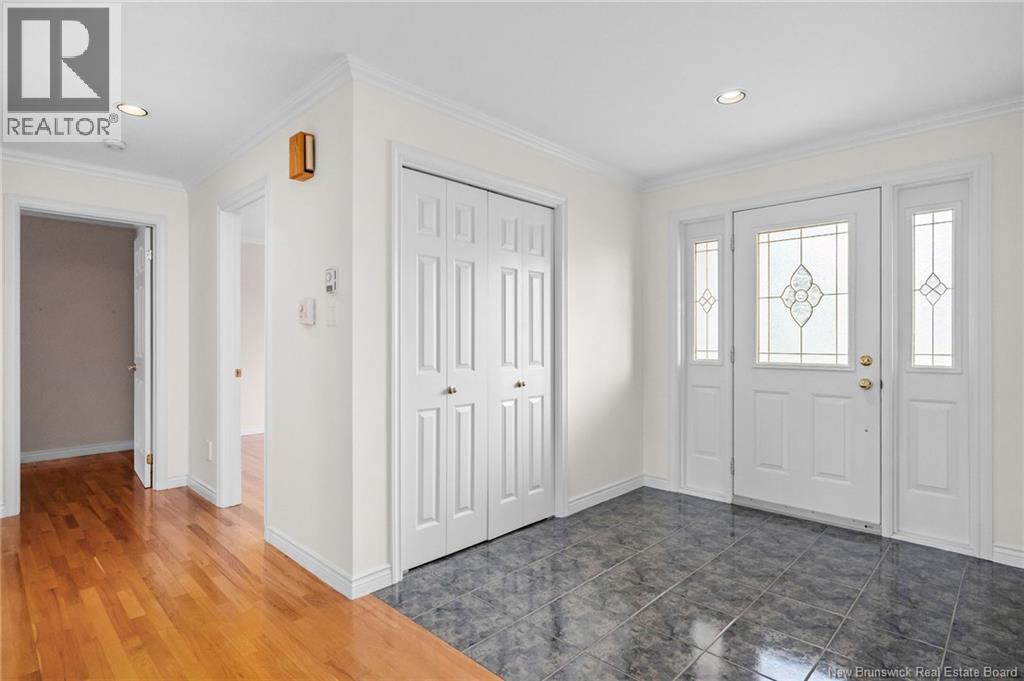 215 Olive Street - Photo 3
