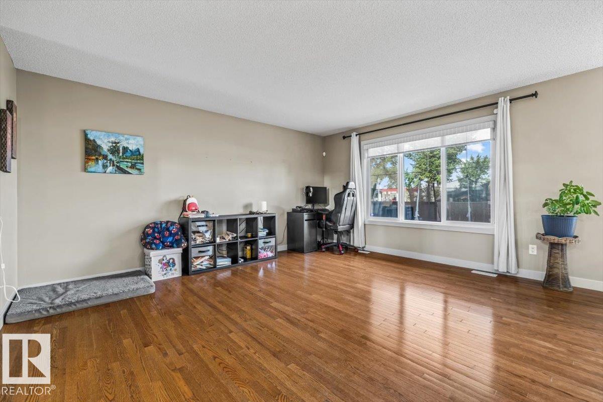 36 BECKER CR
