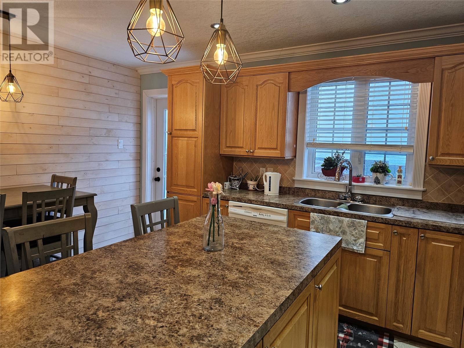 40 SMALLWOOD Drive