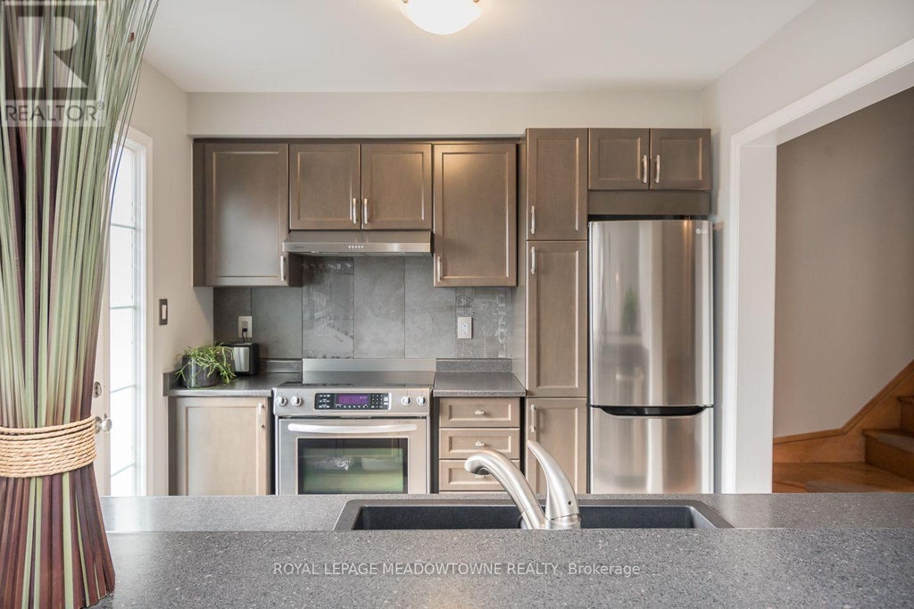 219 SEPTIMUS HEIGHTS, MILTON (HA HARRISON), ON L9T 8N7 - Image 3145652737.jpeg?d=l