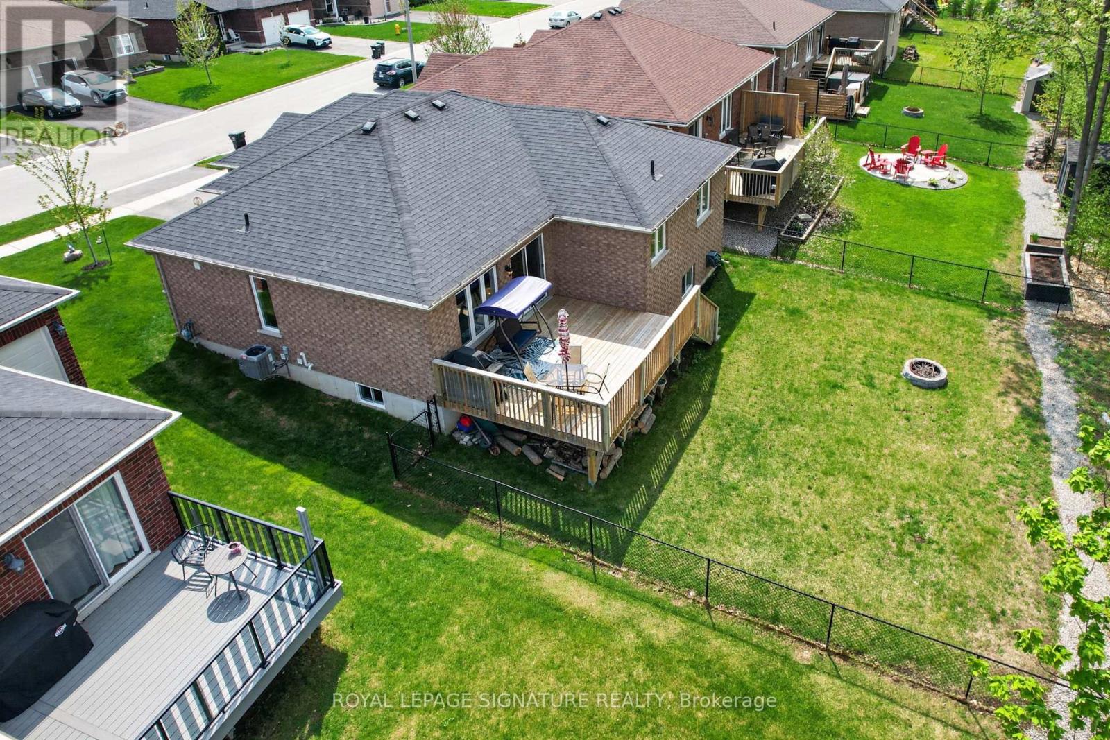 22 HUNTER AVENUE