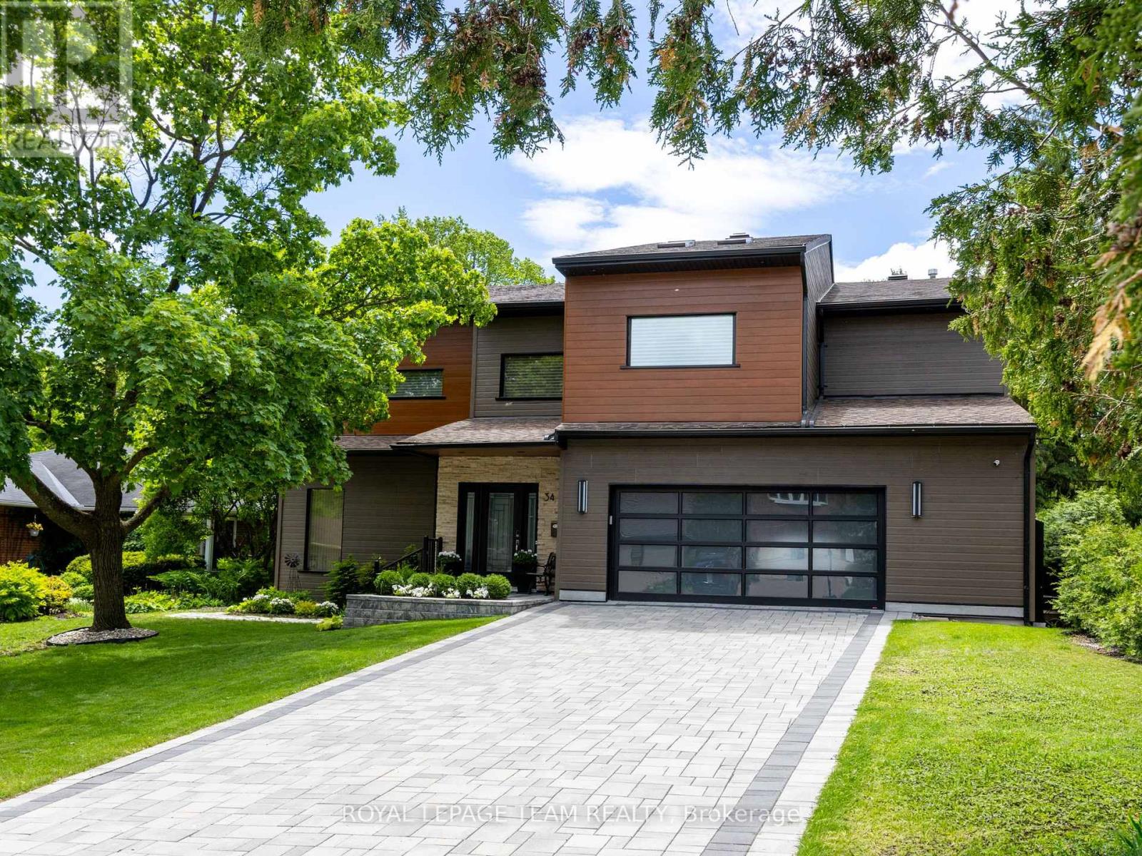 34 RIDEAUVIEW TERRACE