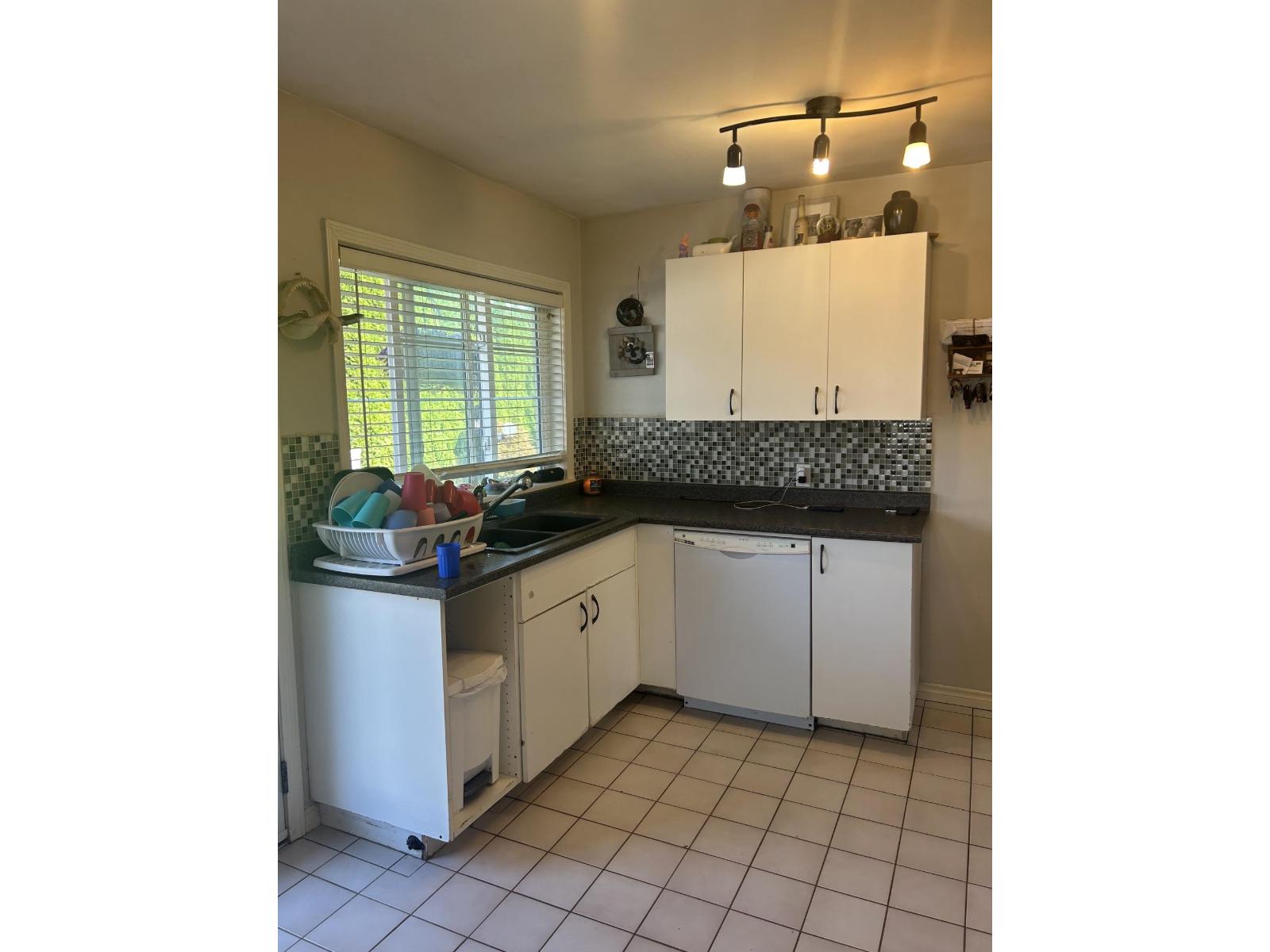 46267 BROOKS AVENUE, Chilliwack Proper South