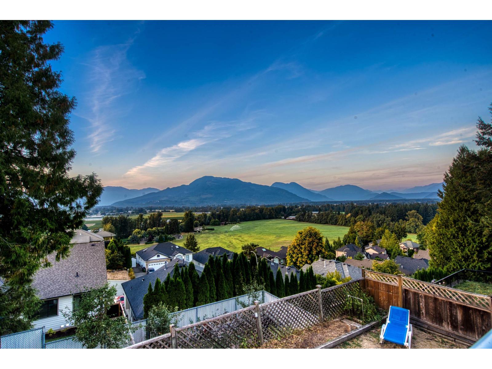 47465 SWALLOW CRESCENT, Little Mountain