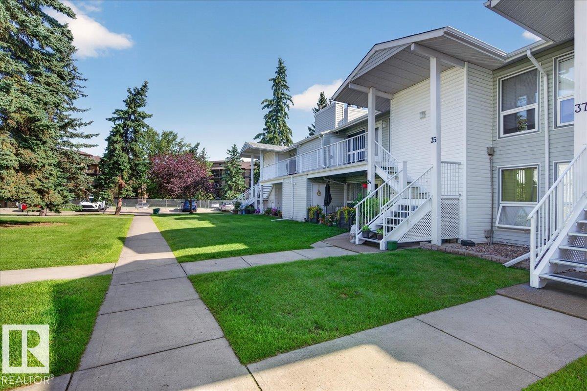 #35 2115 118 ST NW