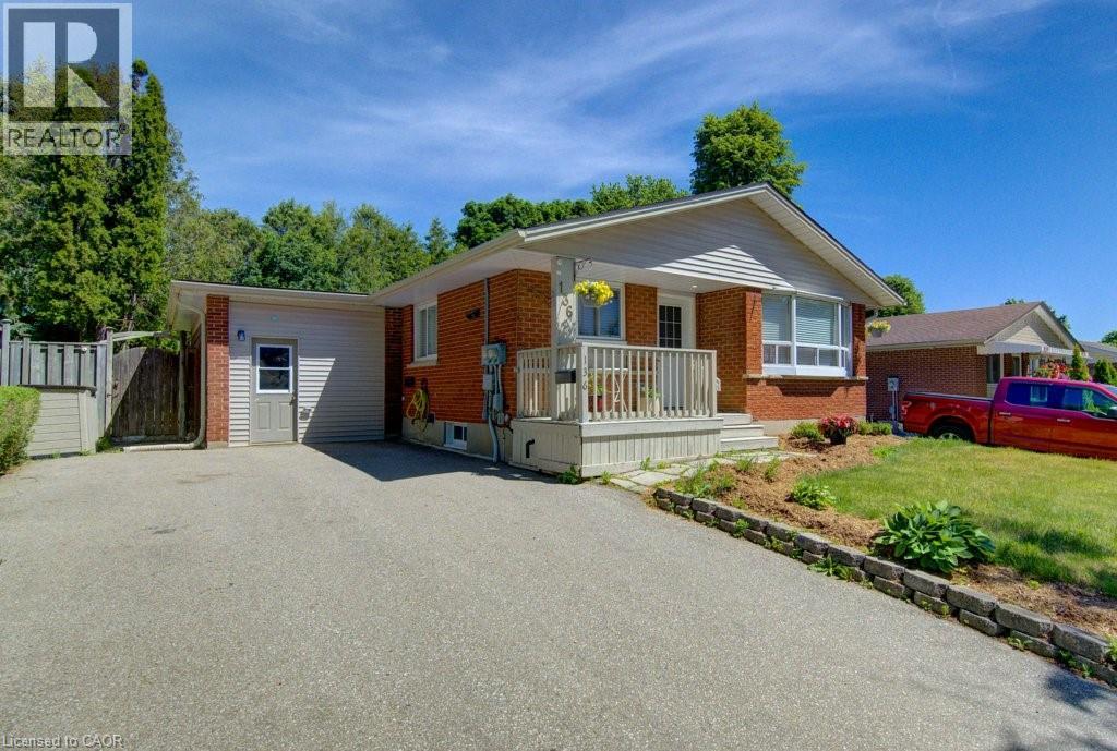 136 DUNSMERE Drive