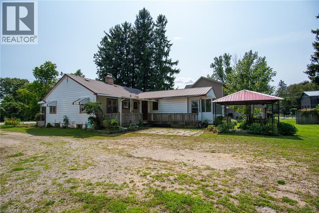 1310 SNYDER'S Road E