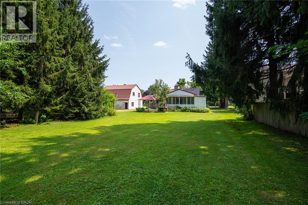 1310 SNYDER'S Road E