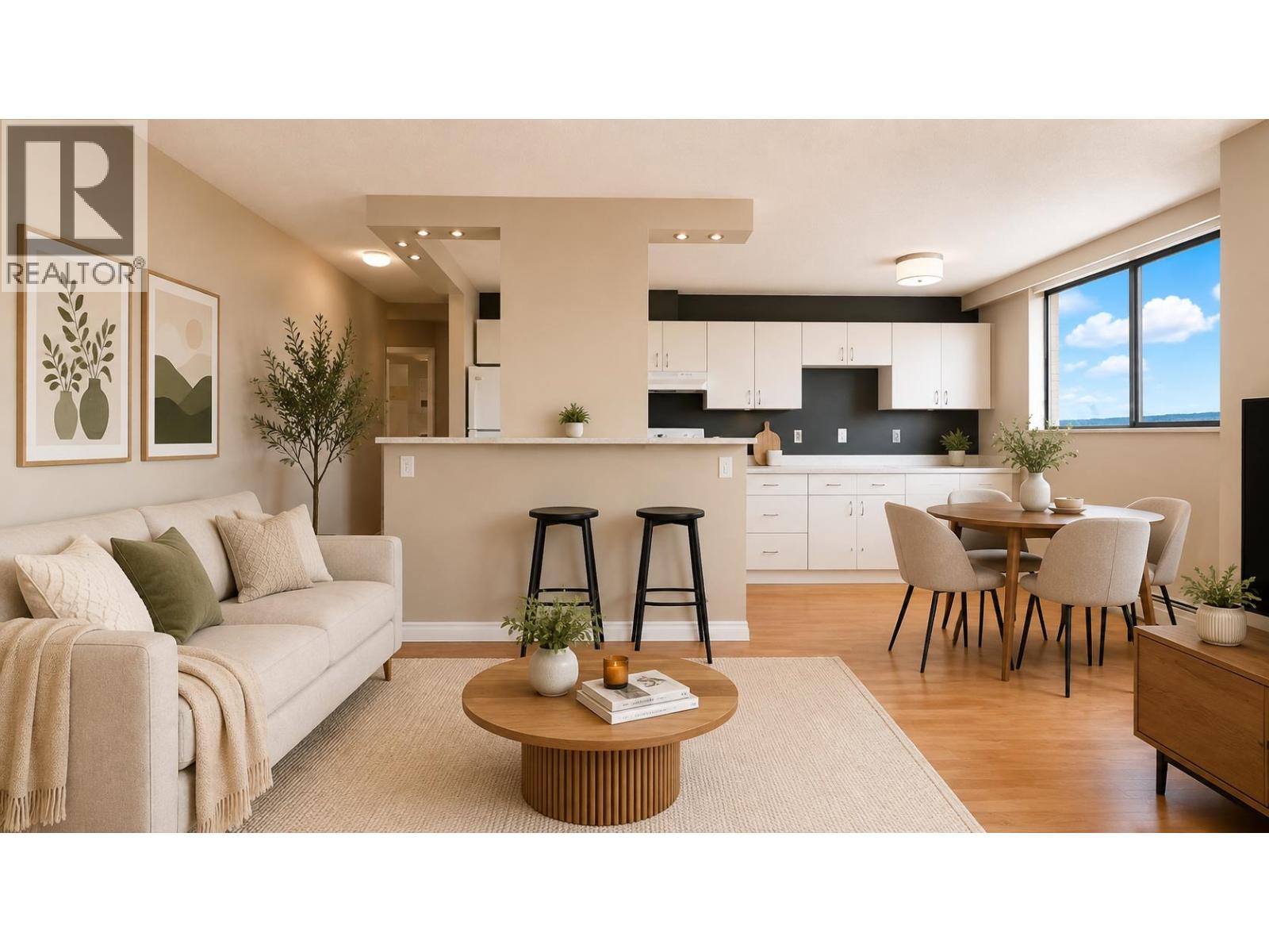 1607 145 ST. GEORGES AVENUE