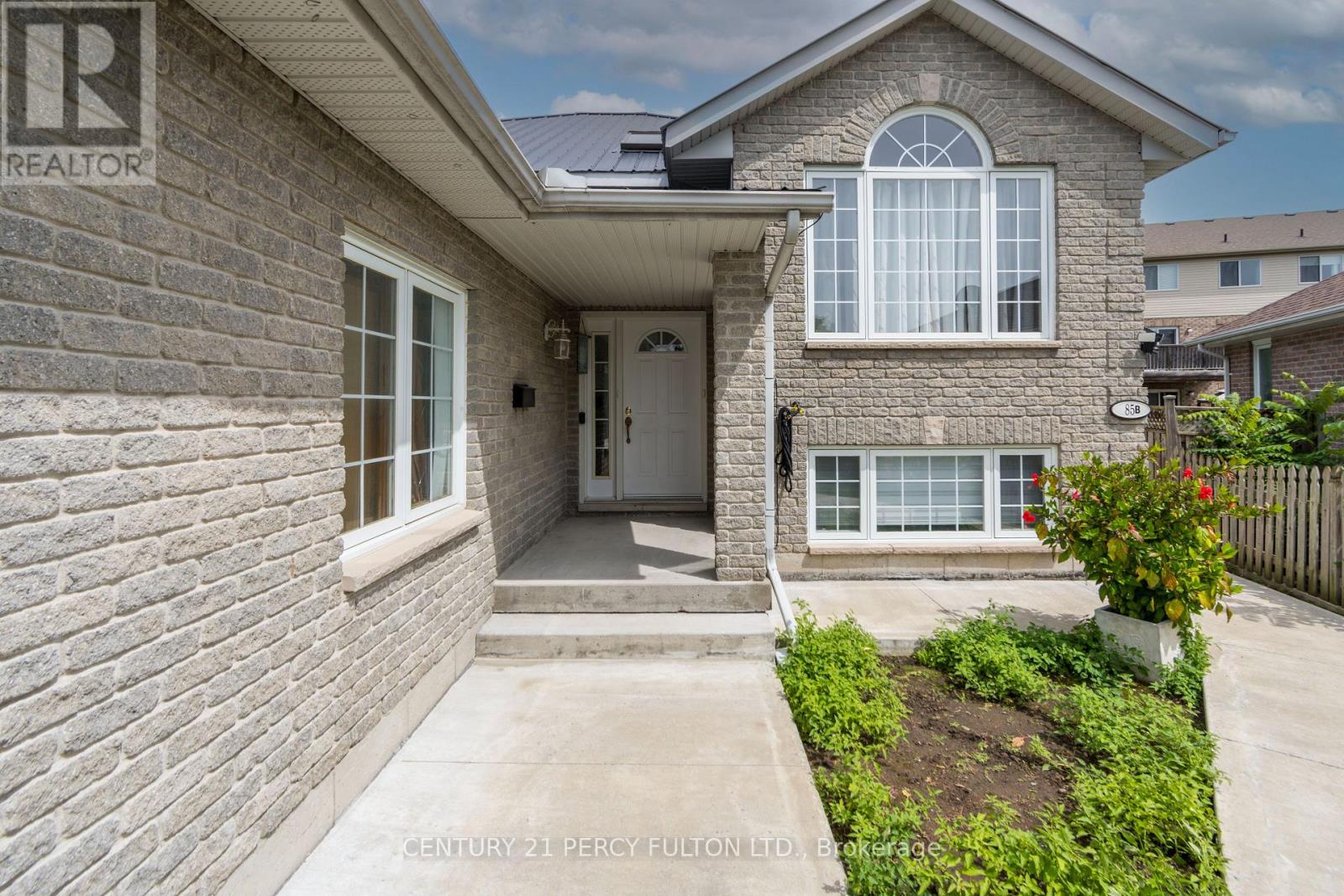 85 FINCH DRIVE