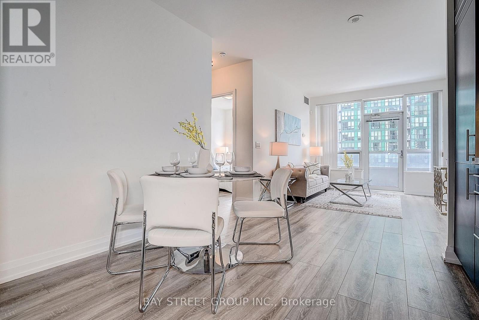 811 - 2 ANNDALE DRIVE