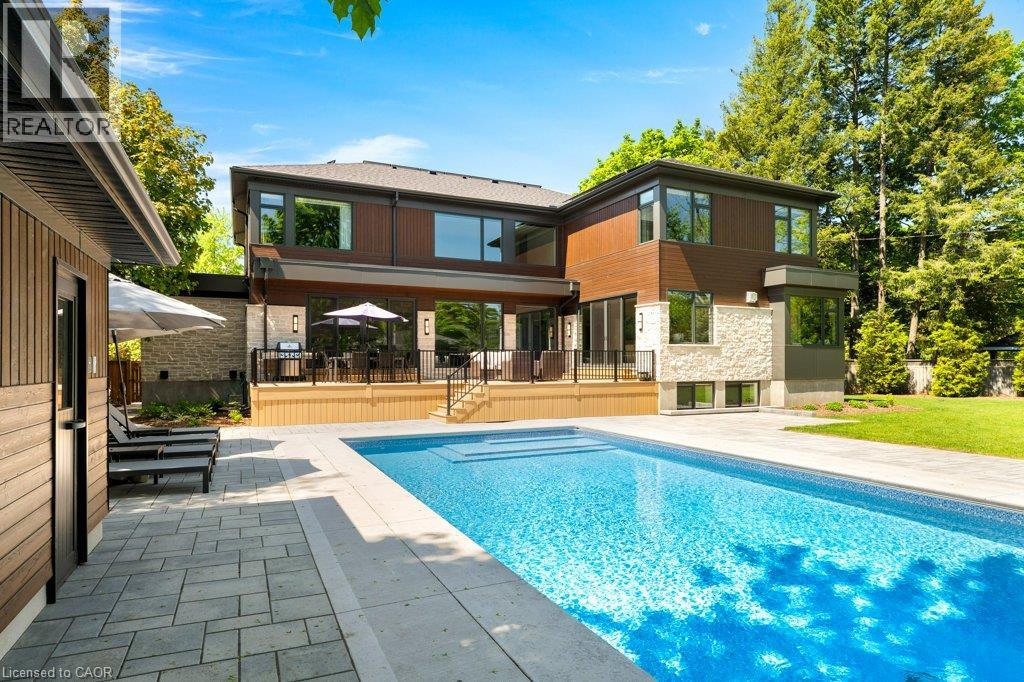 26 GOLFVIEW Place