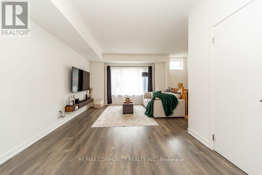 103 - 1525 KINGSTON ROAD