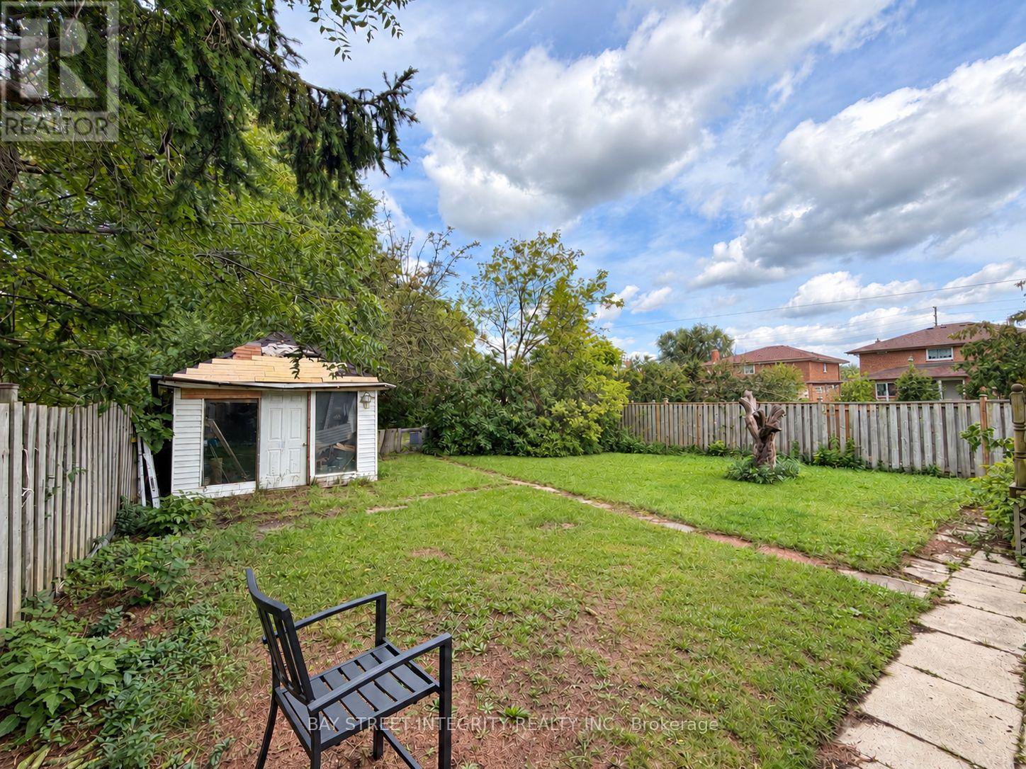 3346 ELLESMERE ROAD