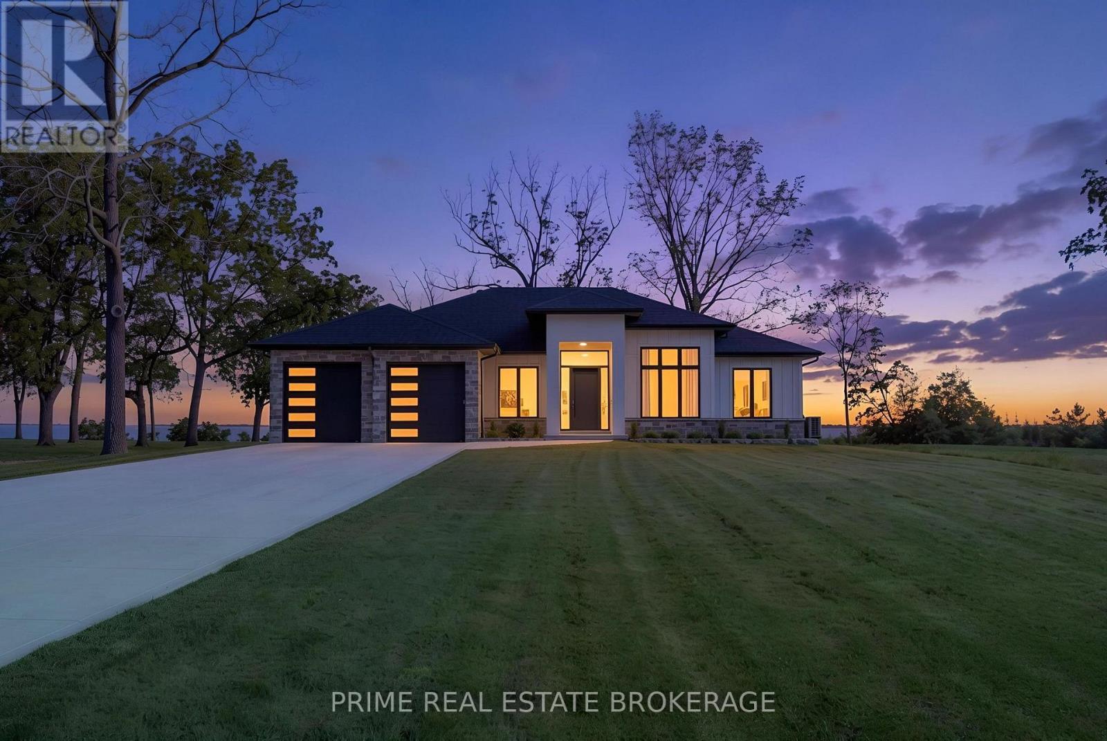 9 BLACK WALNUT DRIVE