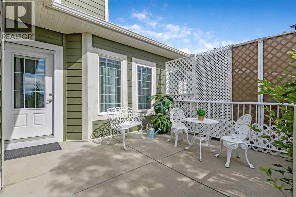 14 Sunrise Place NE
