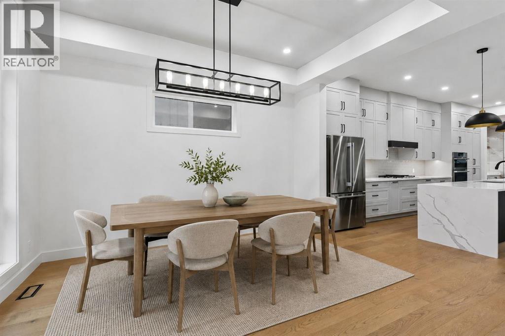 1810 19 Avenue NW