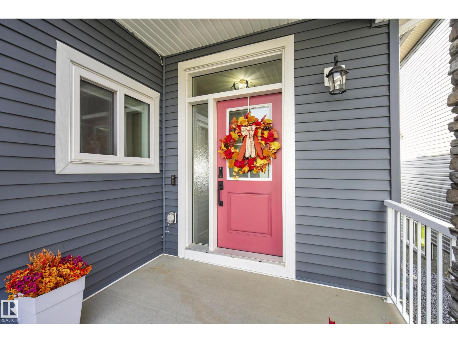55 EDGEFIELD WY