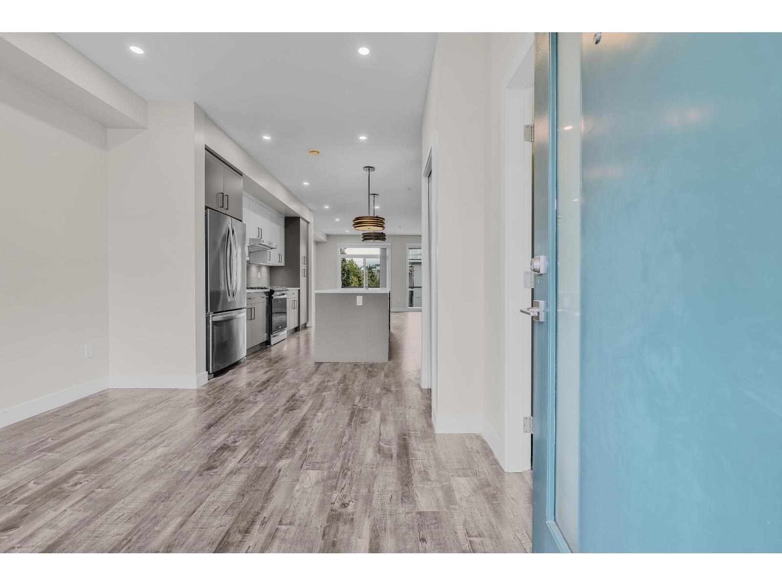120 46150 THOMAS ROAD, Vedder Crossing