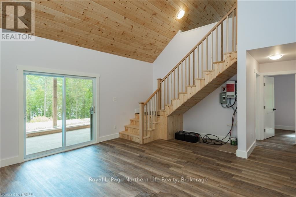 1255 SNAKE CREEK ROAD