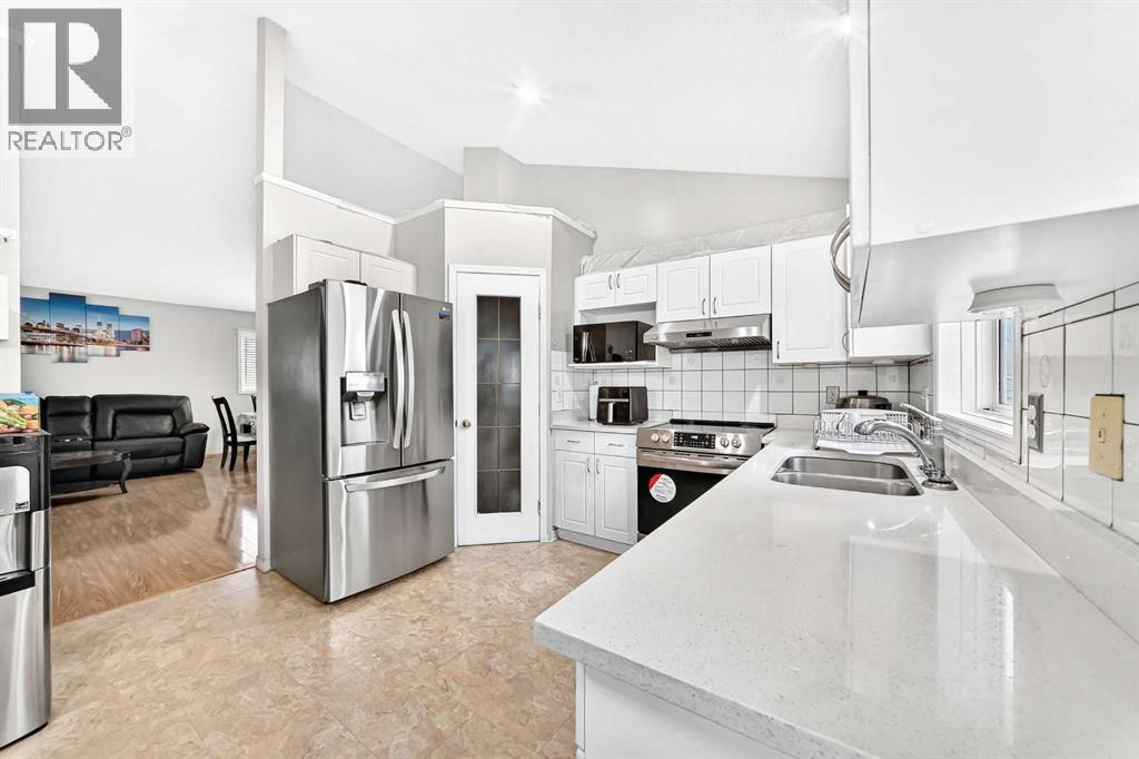 131 Applewood Drive SE