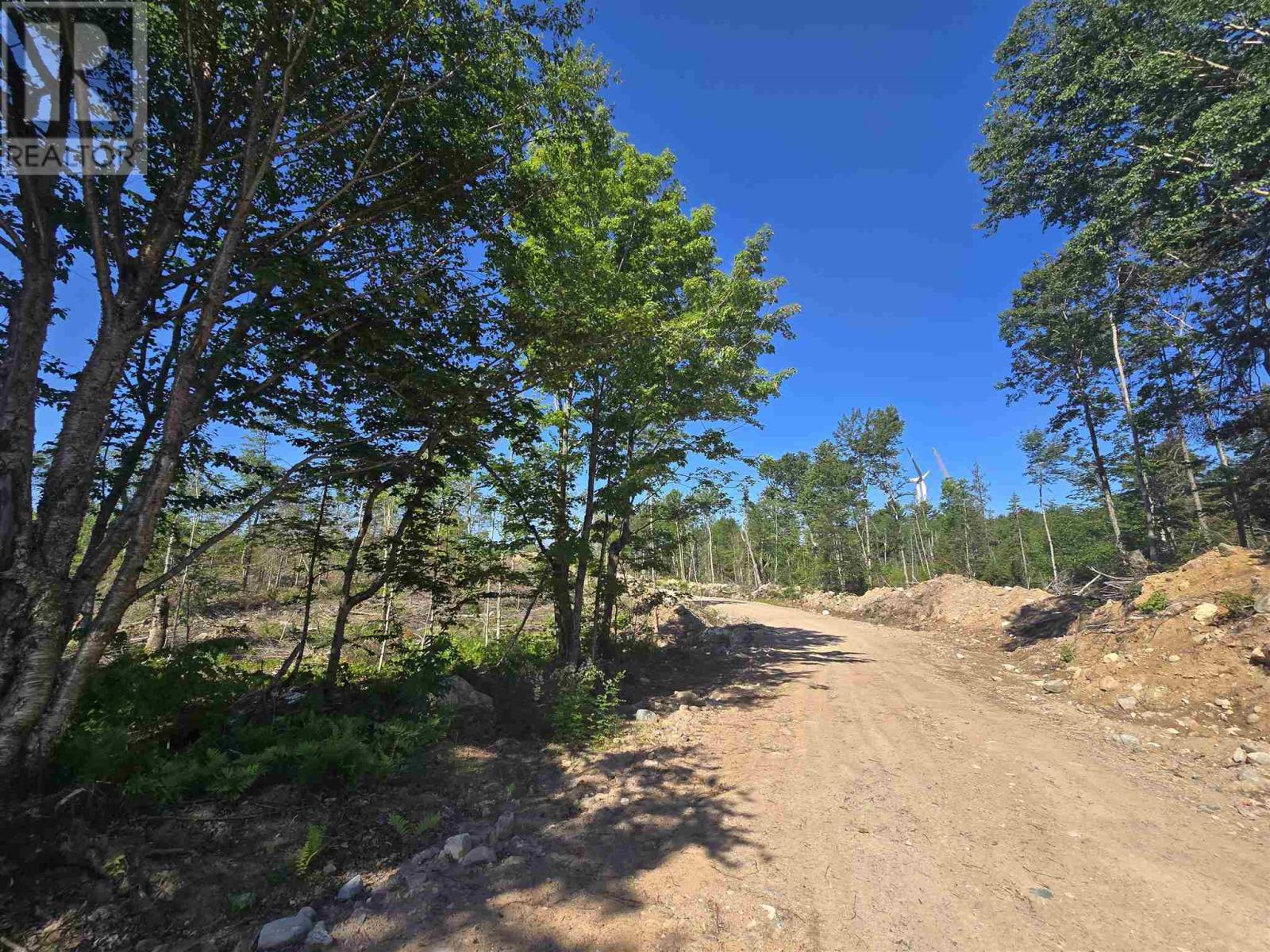 417 Creek RD - Photo 2