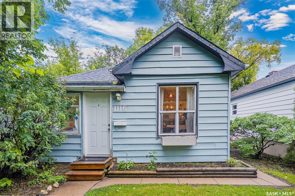1116 B AVENUE N, SASKATOON, SK S7L 1G1 - Image 56437723.jpeg?d=l