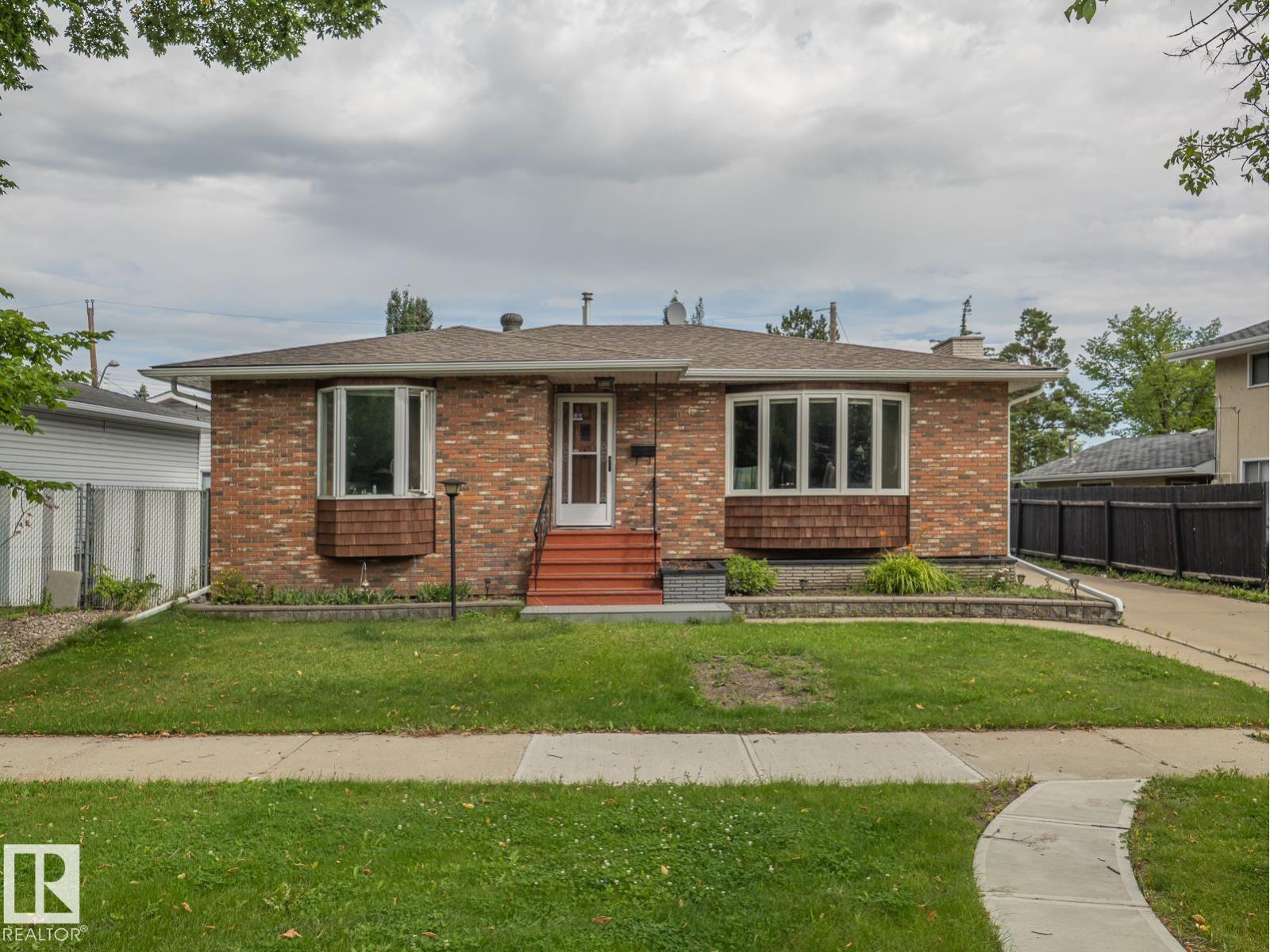 16706 80 AV NW