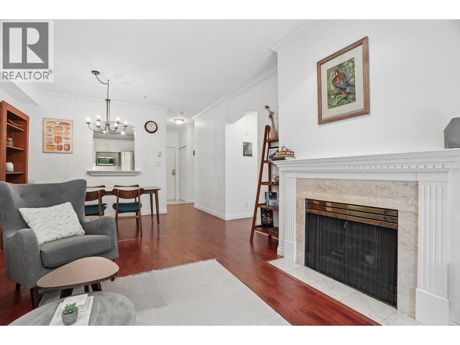 116 5835 HAMPTON PLACE