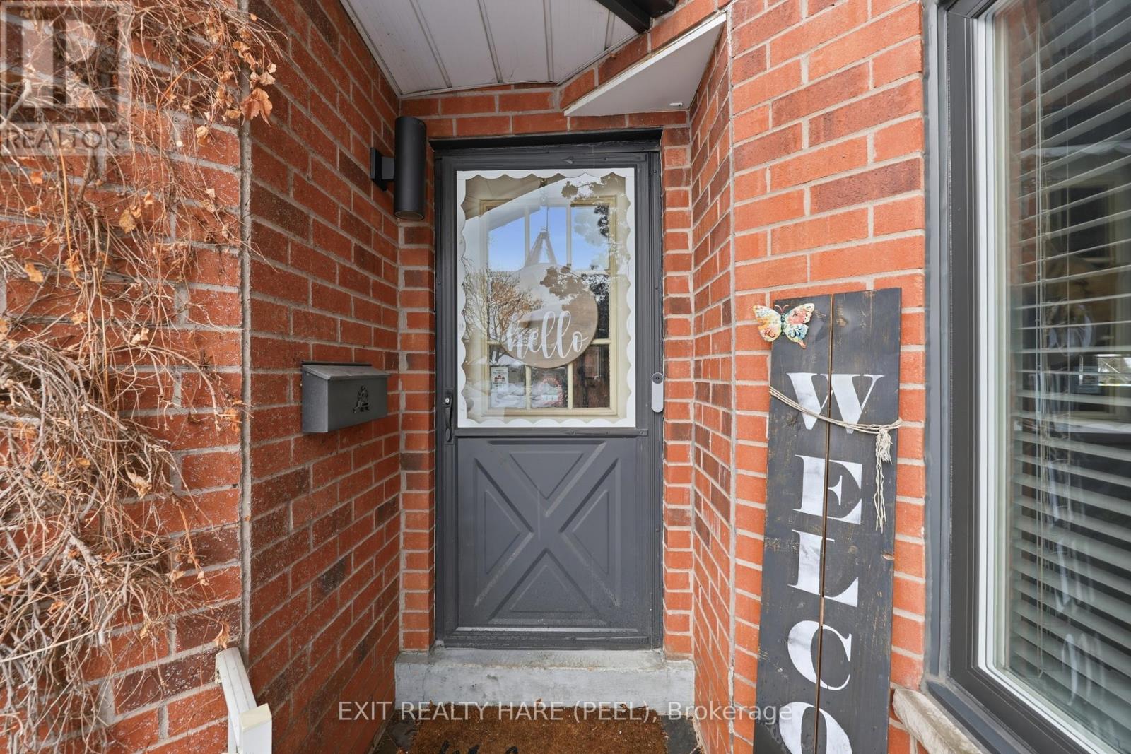 77 LORD SIMCOE DRIVE - Photo 3