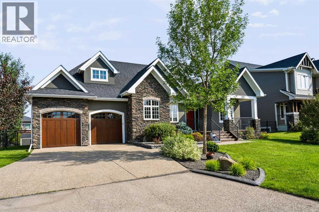924 East Lakeview Road