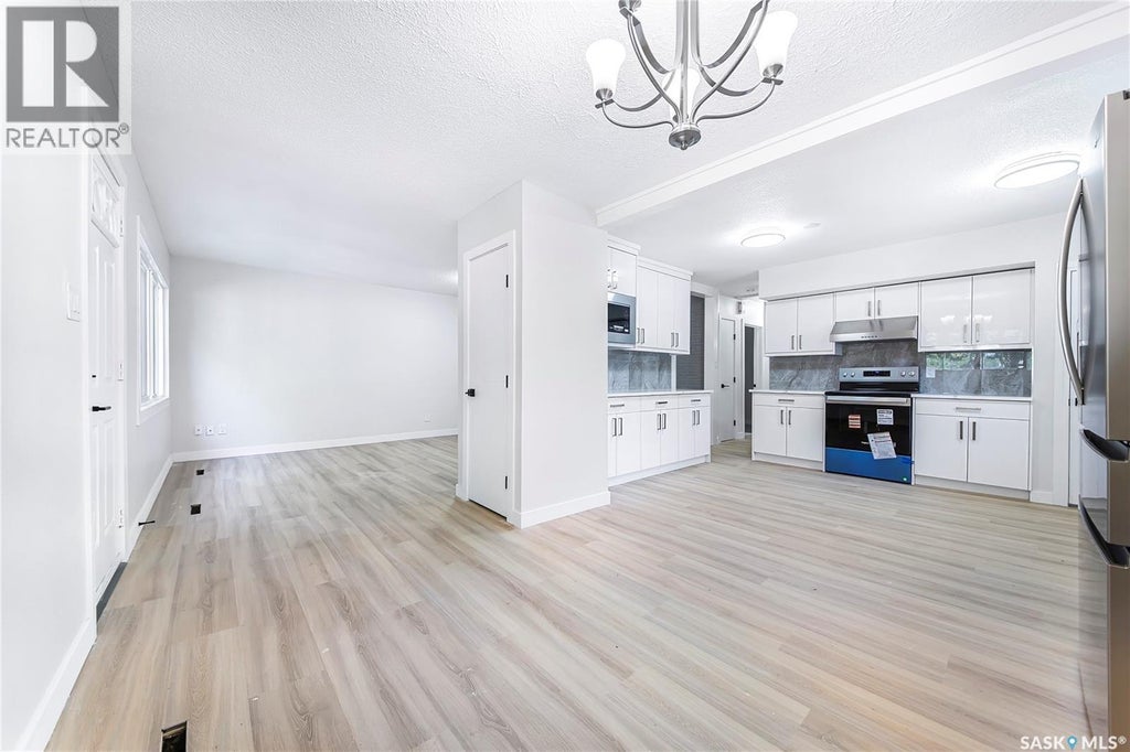 451 R AVENUE S, SASKATOON, SK S7M 2Z4 - Image 817440364.jpeg?d=l